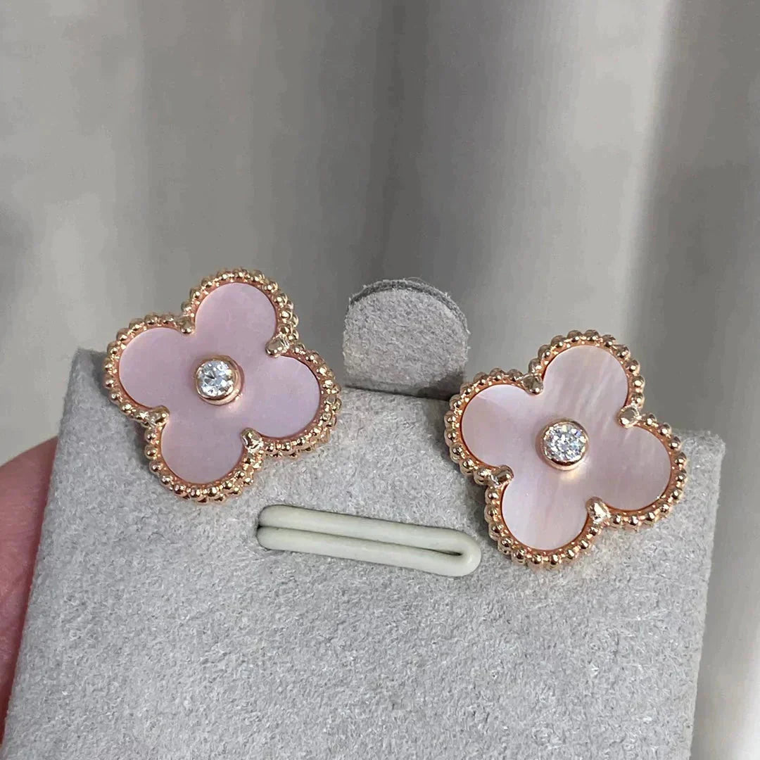 [Olivia JW]CLOVER MEDIUM 1 MOTIFS  PINK MOP DIAMOND EARRINGS