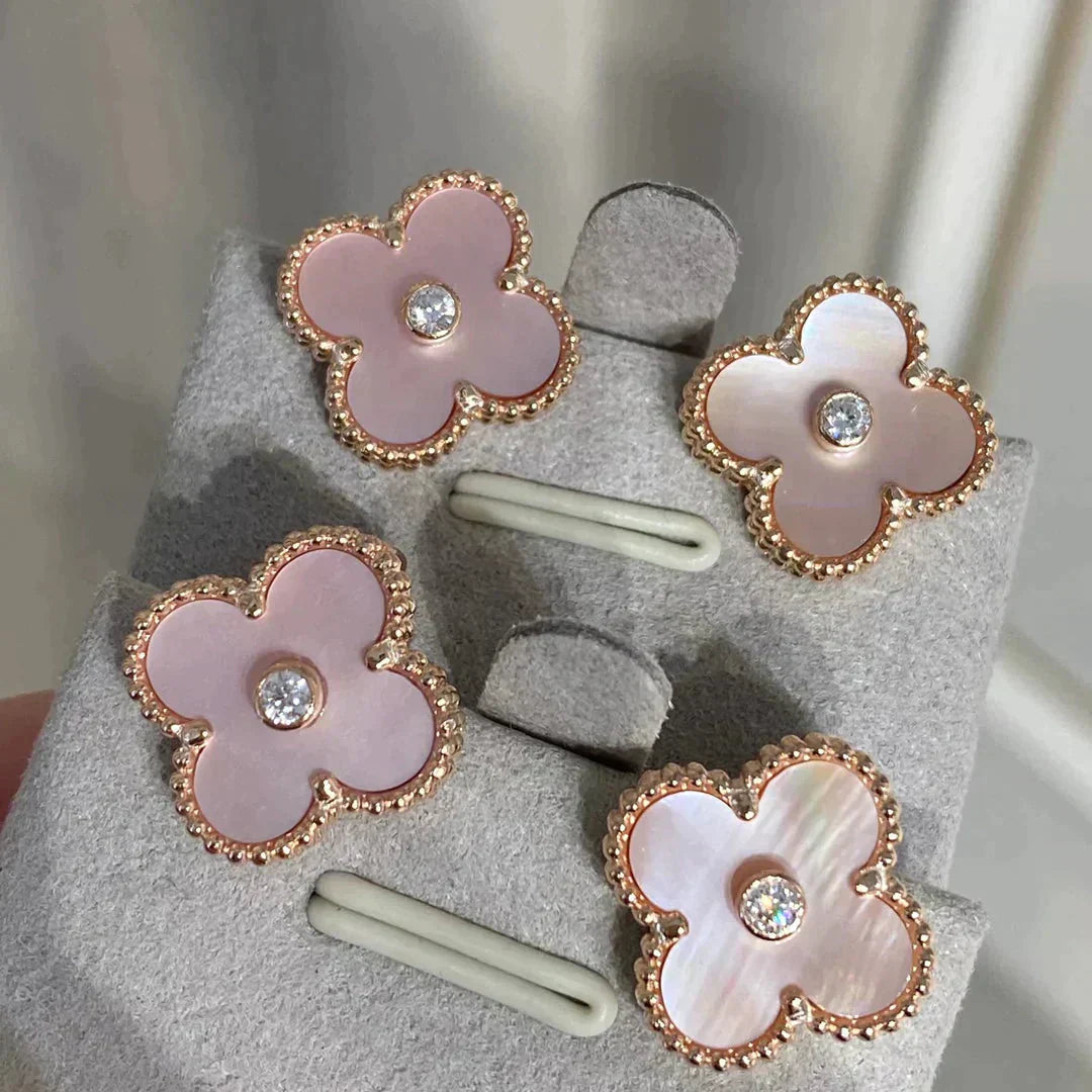 [Olivia JW]CLOVER MEDIUM 1 MOTIFS  PINK MOP DIAMOND EARRINGS