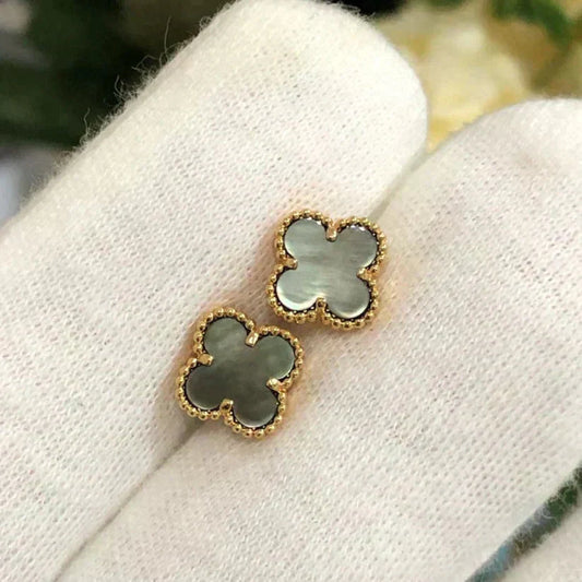 [Olivia JW]CLOVER MINI 9.5MM GRAY MOP EARRINGS