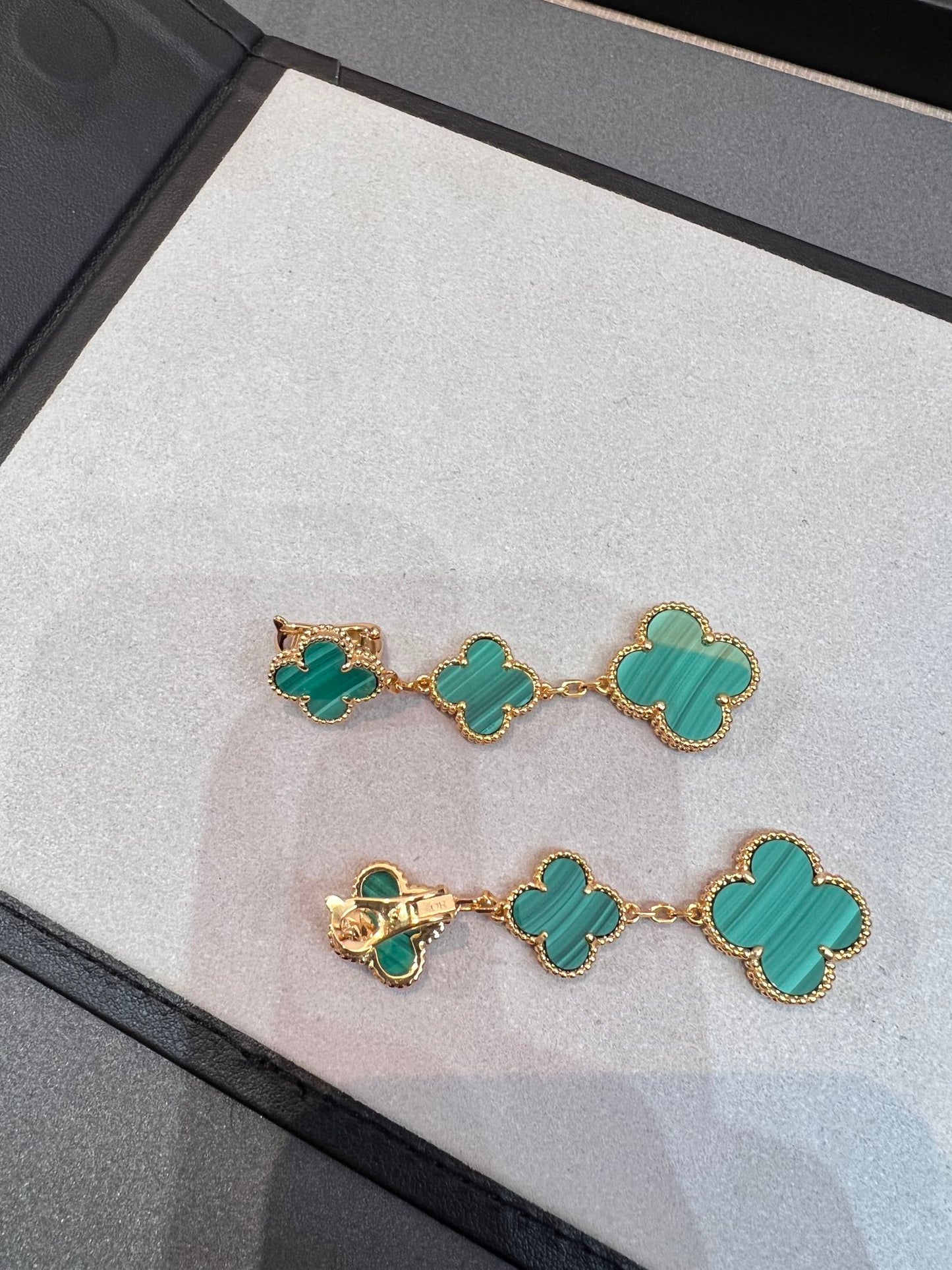[Olivia JW]CLOVER MALACHITE 3 MOTIFS GOLD