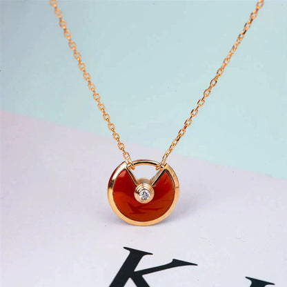 [Olivia JW]AMULETTE GOLD CARNELIAN ONYX NECKLACE