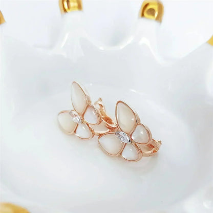 [Olivia JW]BUTTERFLY MOP DIAMOND EARRINGS