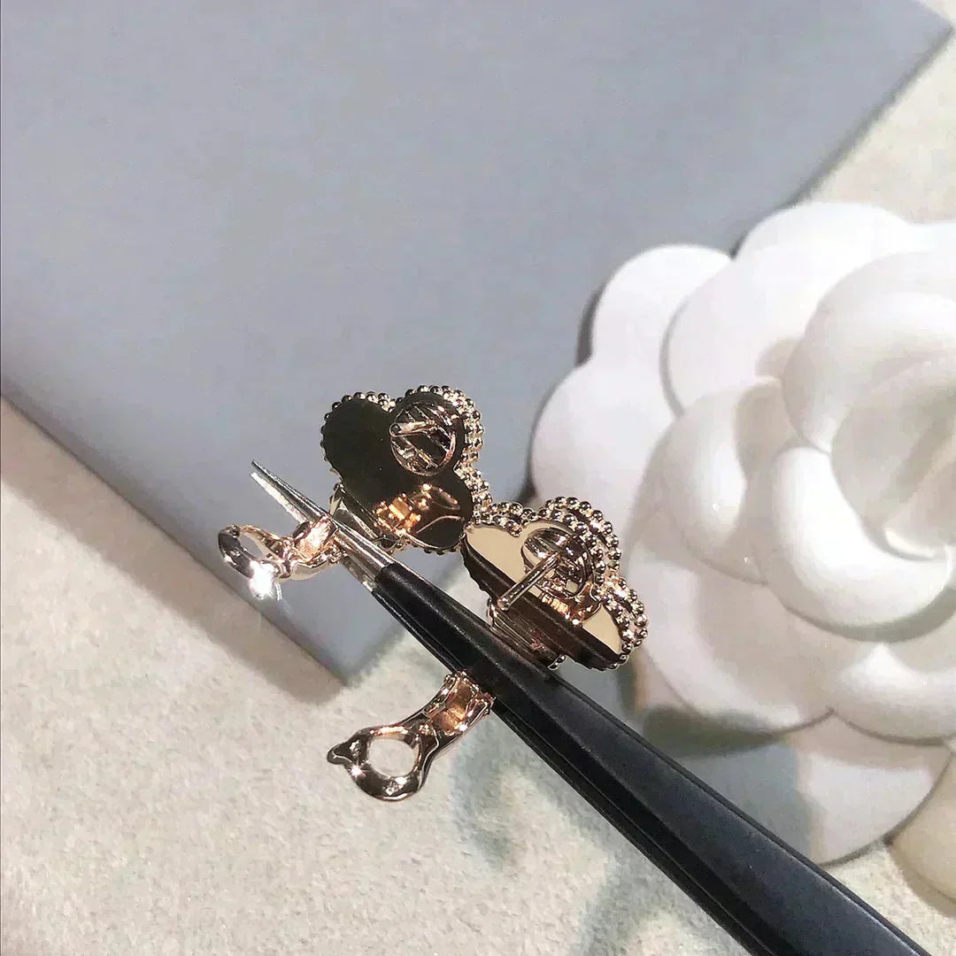 [Olivia JW]CLOVER MEDIUM 1 MOTIFS  PINK MOP DIAMOND EARRINGS