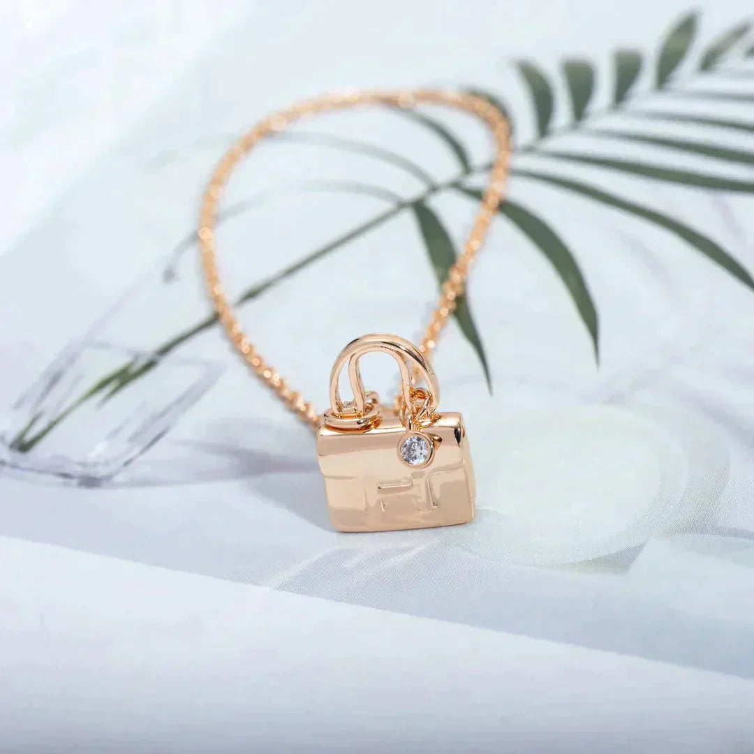 [Olivia JW]AMULETTE PEDANT ROSE GOLD NECKLACE