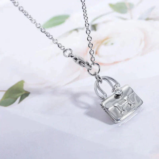 [Olivia JW]AMULETTE PEDANT SILVER NECKLACE