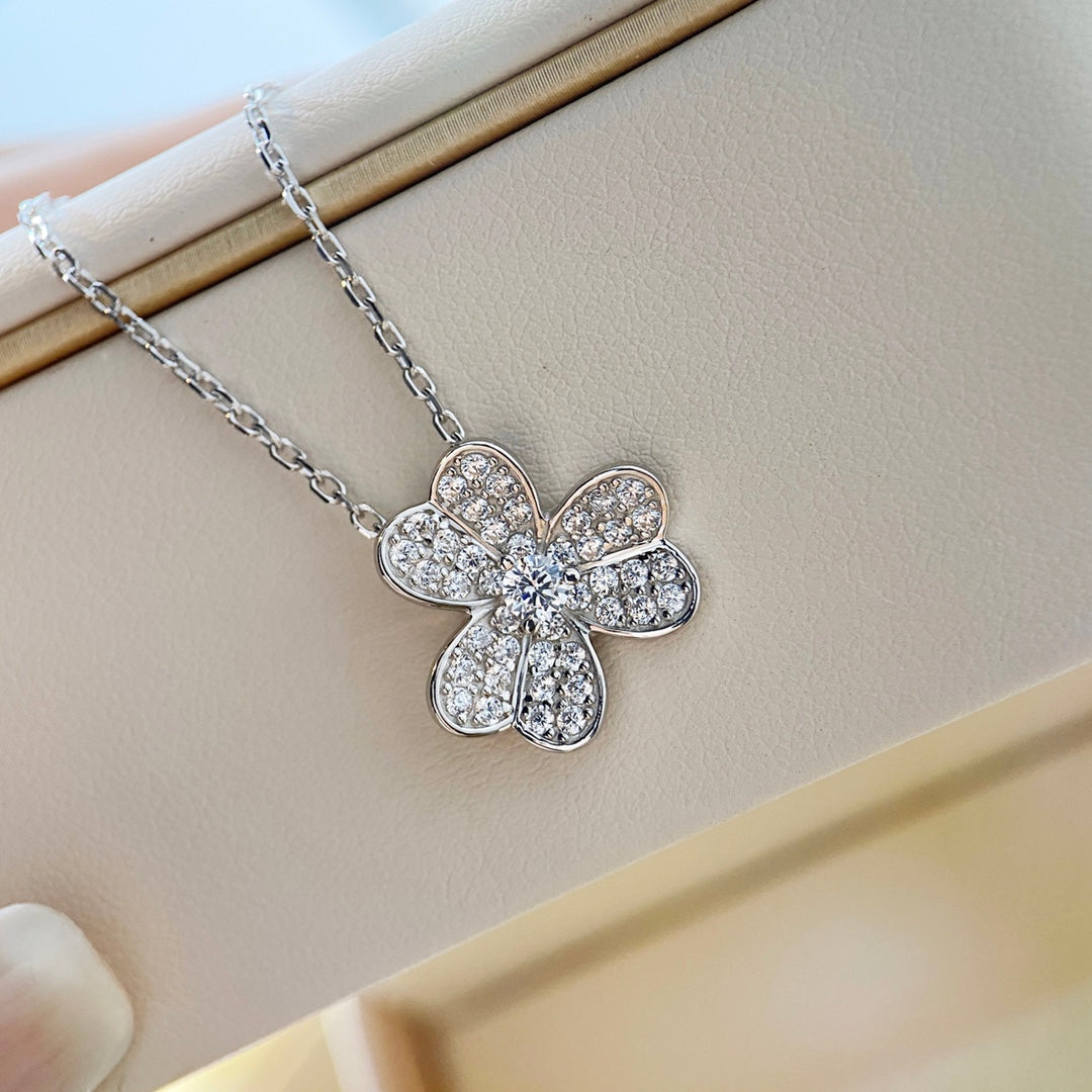 [Olivia JW]CLOVER DIAMOND NECKLACE SILVER