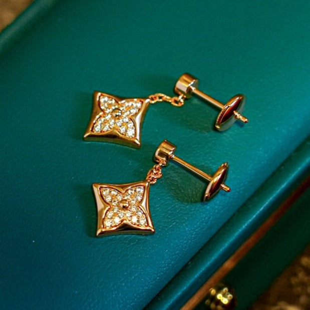 [Olivia JW]STAR DIAMONDS EARRINGS GOLD