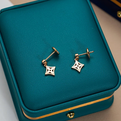 [Olivia JW]STAR EARRINGS GOLD
