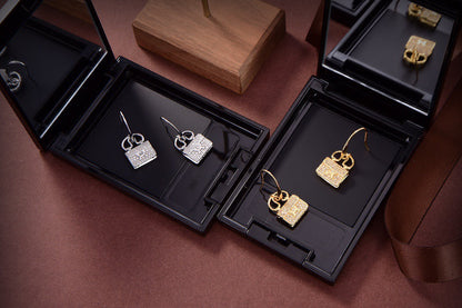[Olivia JW]KELLY DIAMOND EARRINGS
