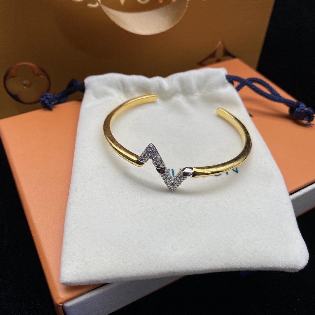 [Olivia JW]VOLTE UPSITE DOWN DIAMOND GOLD OPEN BRACELET