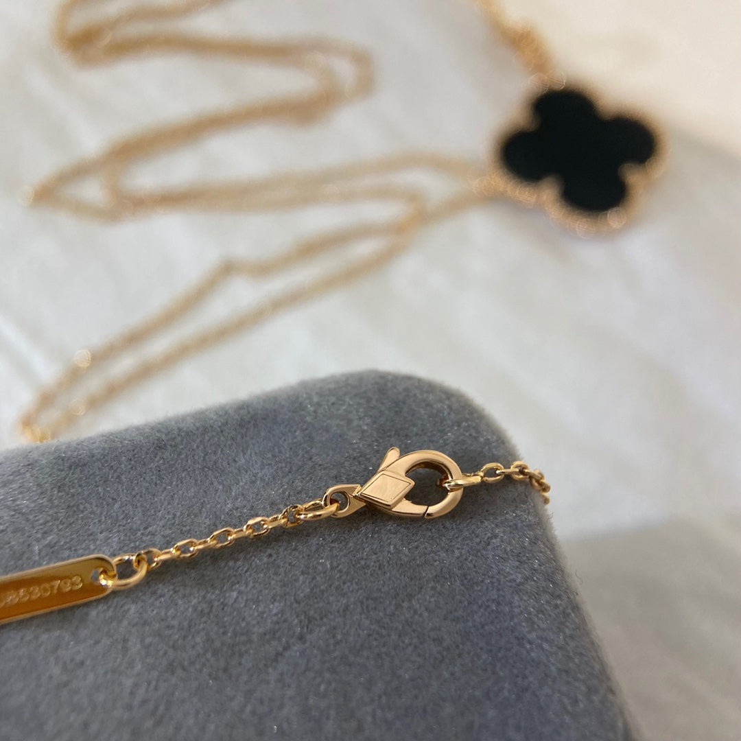 [Olivia JW]CLOVER 25MM NECKLACE GOLD ONYX