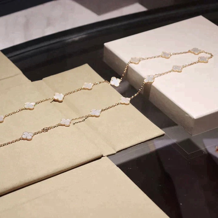 [Olivia JW]CLOVER 20 MOTIFS WHITE MOP NECKLACE
