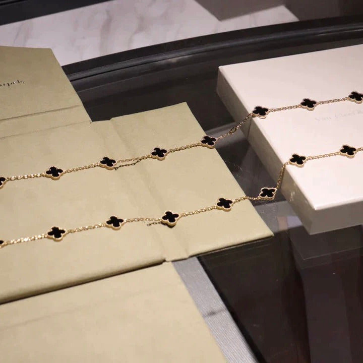 [Olivia JW]CLOVER 20 MOTIFS ONYX NECKLACE