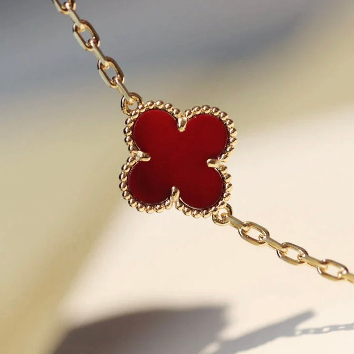[Olivia JW]CLOVER 20 MOTIFS CARNELIAN NECKLACE