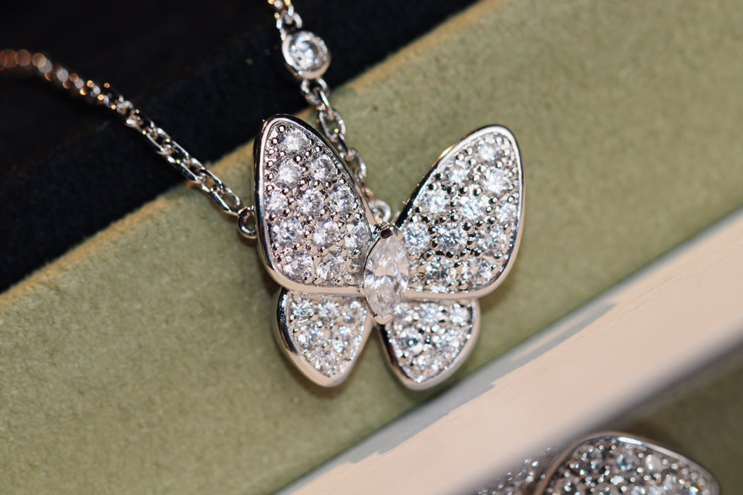 [Olivia JW]BUTTERFLY DIAMOND NECKLACE
