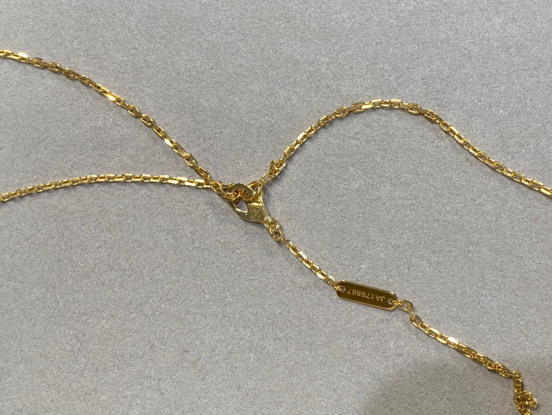 [Olivia JW]CLOVER 25MM NECKLACE GOLD CARNELIAN