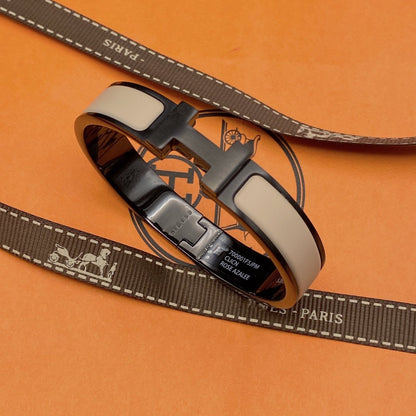 [Olivia JW]H BRACELET 12MM BLACK BEIGE CERAMIC