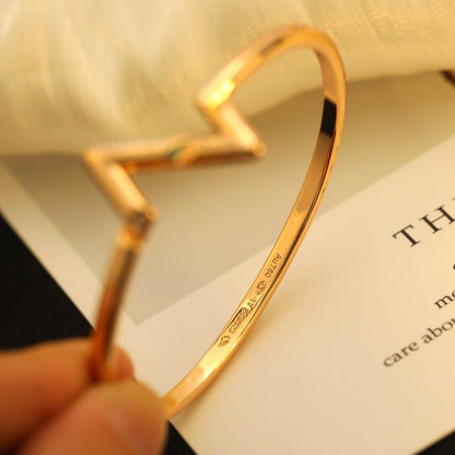 [Olivia JW]VOLTE UPSITE DOWN BRACELET