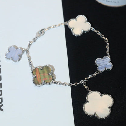 [Olivia JW]CLOVER BRACELET 5 MOTIFS MOP CHALCEDONY SILVER