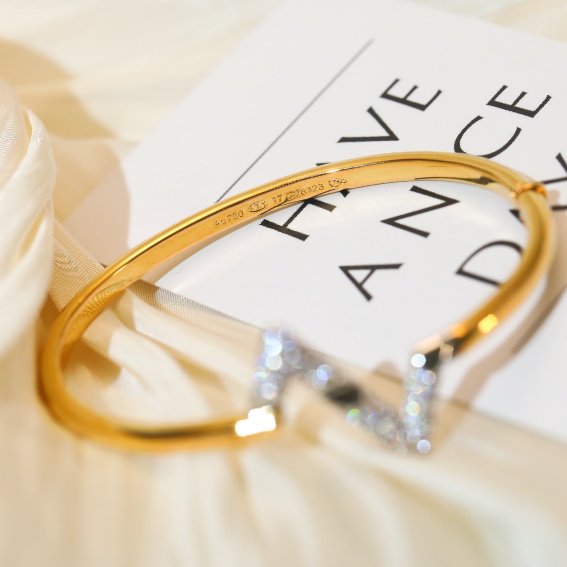 [Olivia JW]VOLTE UPSITE DOWN GOLD DIAMOND BRACELET