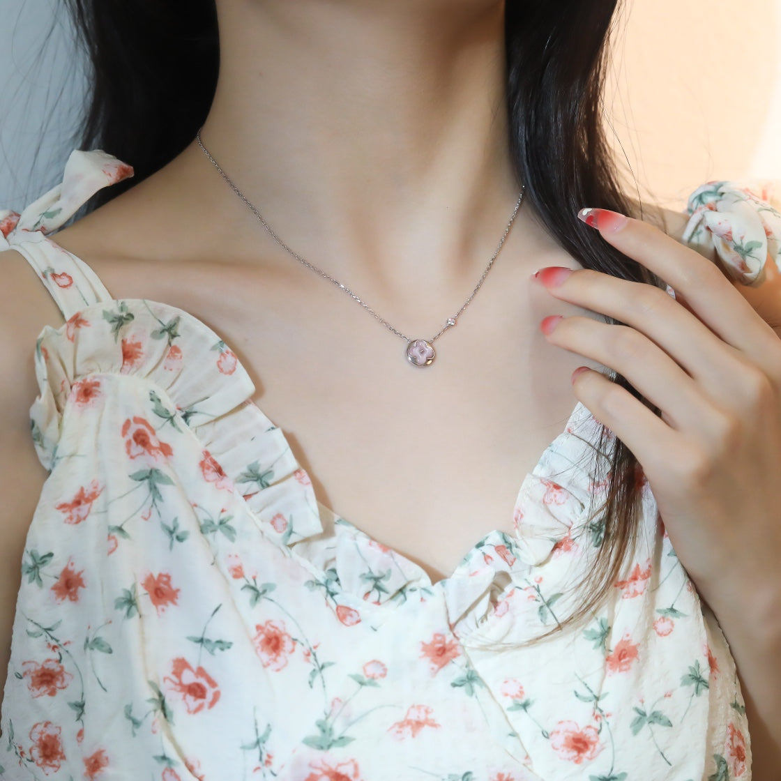 [Olivia JW]SUN PEDANT PINK GOLD 1 DIAMOND NECKLACE