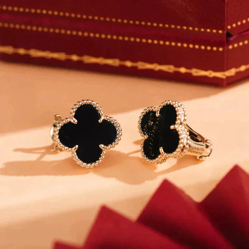 [Olivia JW]CLOVER MEDIUM 1 MOTIFS  ONYX STUD EARRINGS