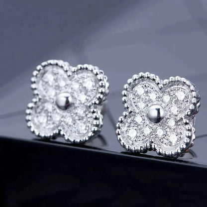 [Olivia JW]CLOVER 1 MOTIFS DIAMOND STUD EARRINGS SILVER