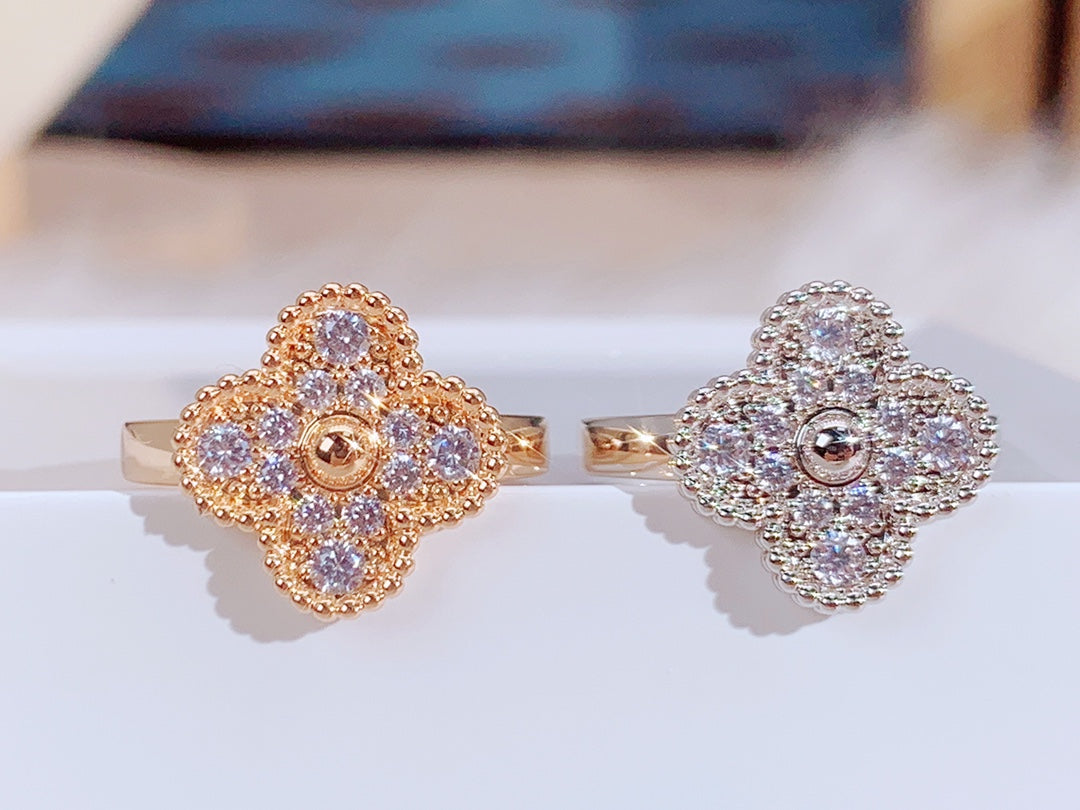 [Olivia JW]CLOVER DIAMOND RING