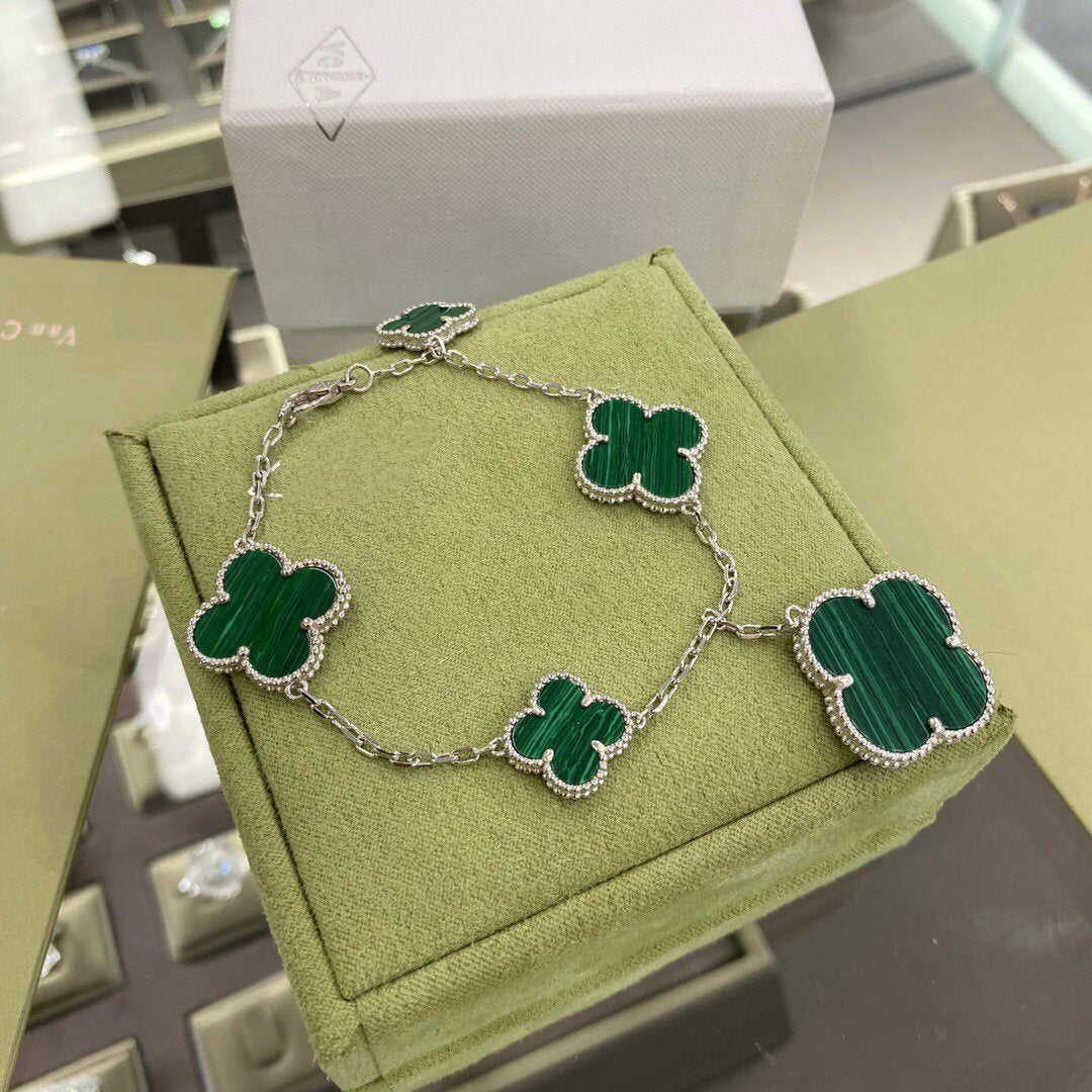 [Olivia JW]CLOVER 5 MOTIFS SIVLER MALACHITE BRACELET