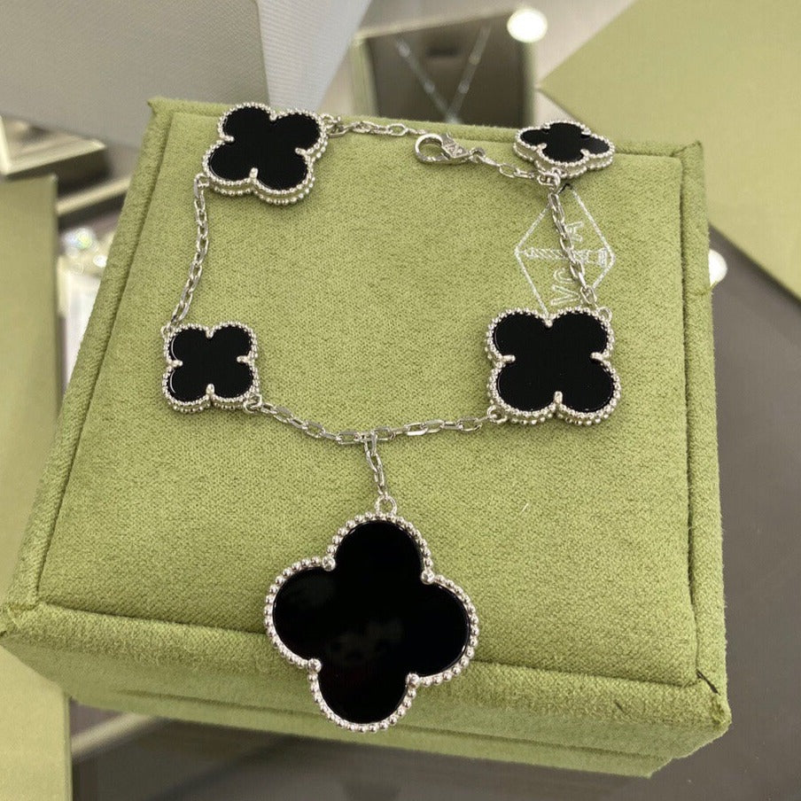 [Olivia JW]CLOVER 5 MOTIFS SIVLER ONYX BRACELET