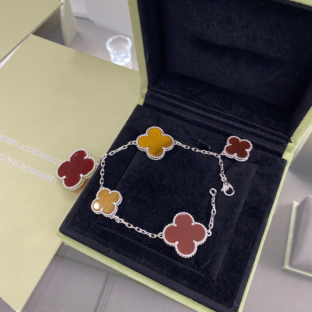 [Olivia JW]CLOVER 5 MOTIFS SIVLER CARNELIAN TIGER EYE BRACELET