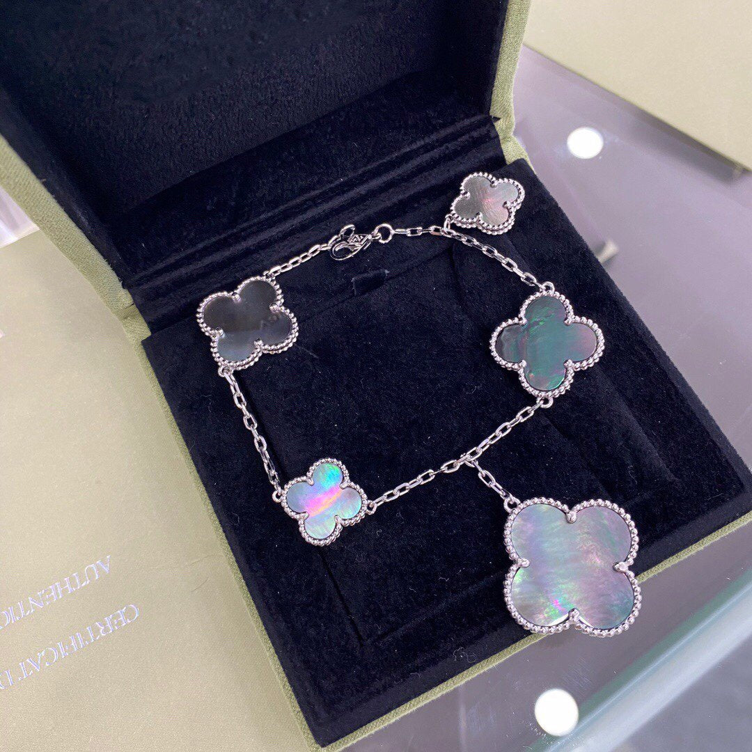 [Olivia JW]CLOVER 5 MOTIFS SIVLER DARK MOP BRACELET