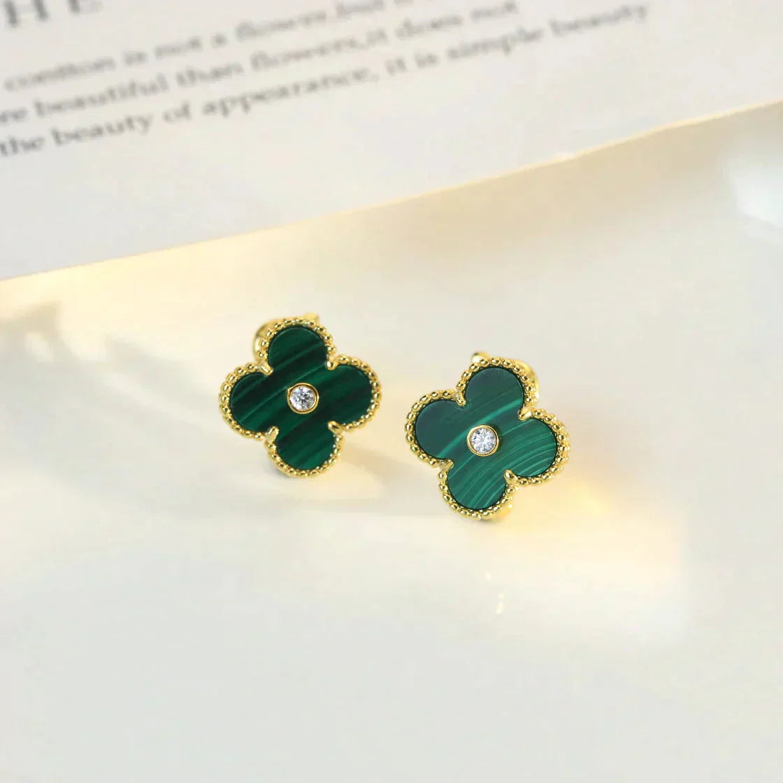 [Olivia JW]CLOVER MEDIUM 1 MOTIFS MALACHITE DIAMOND EARRINGS