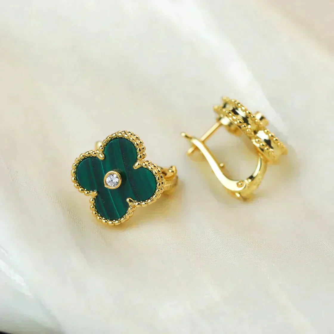 [Olivia JW]CLOVER MEDIUM 1 MOTIFS MALACHITE DIAMOND EARRINGS