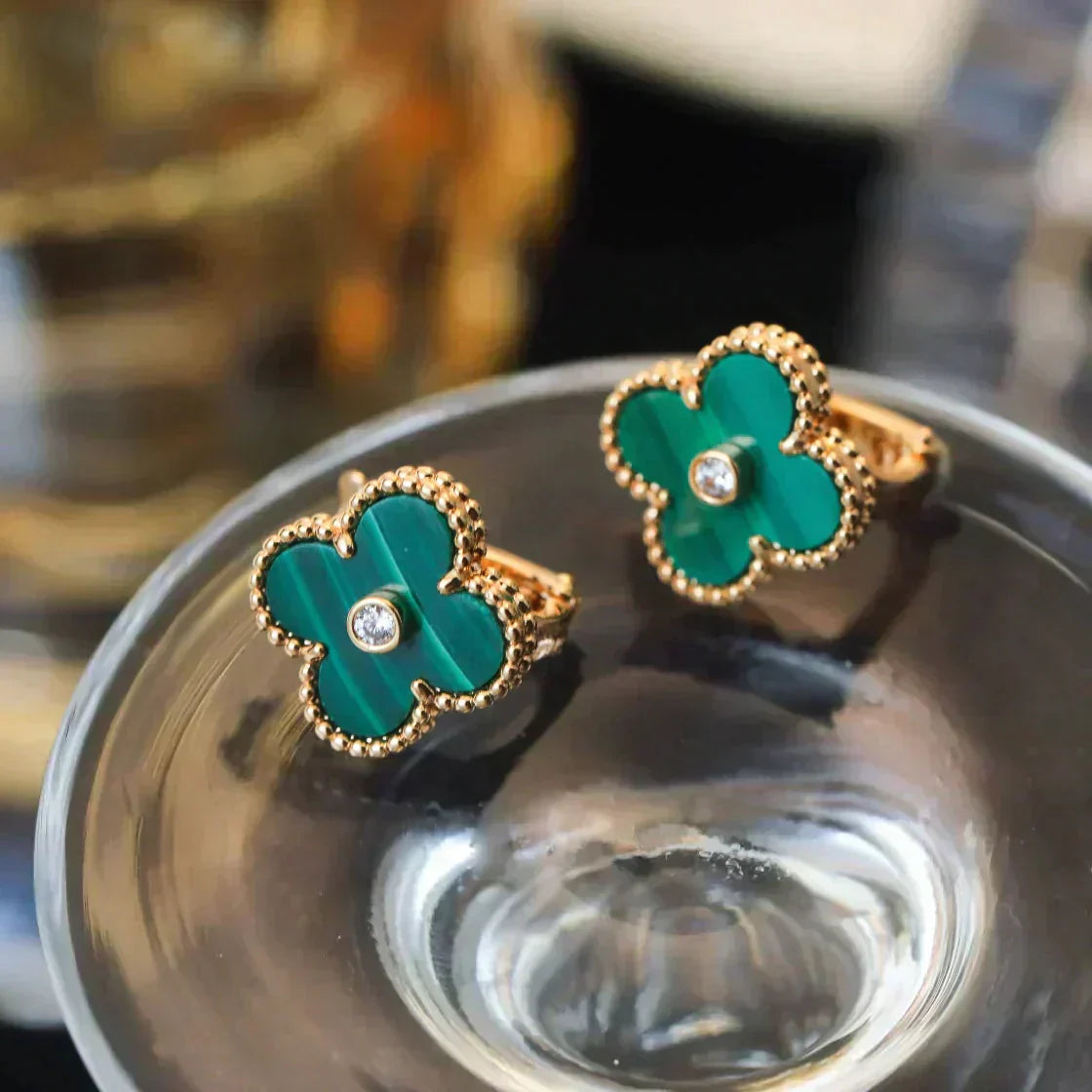 [Olivia JW]CLOVER MEDIUM 1 MOTIFS MALACHITE DIAMOND EARRINGS
