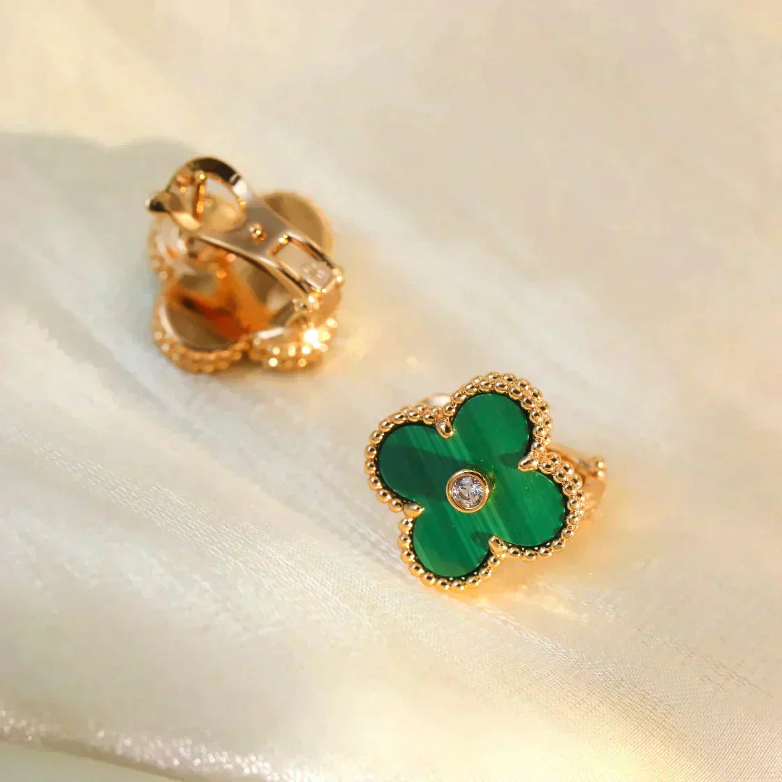 [Olivia JW]CLOVER MEDIUM 1 MOTIFS MALACHITE DIAMOND EARRINGS
