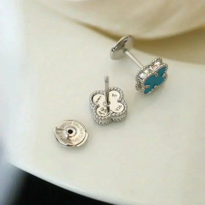 [Olivia JW]CLOVER MINI 9.5MM ONYX STUD EARRINGS SILVER