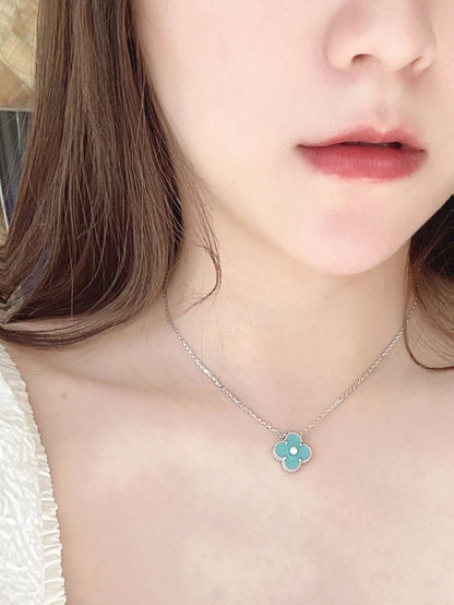[Olivia JW]CLOVER 1 DIAMOND LIGHT BLUE SILVER NECKLACE