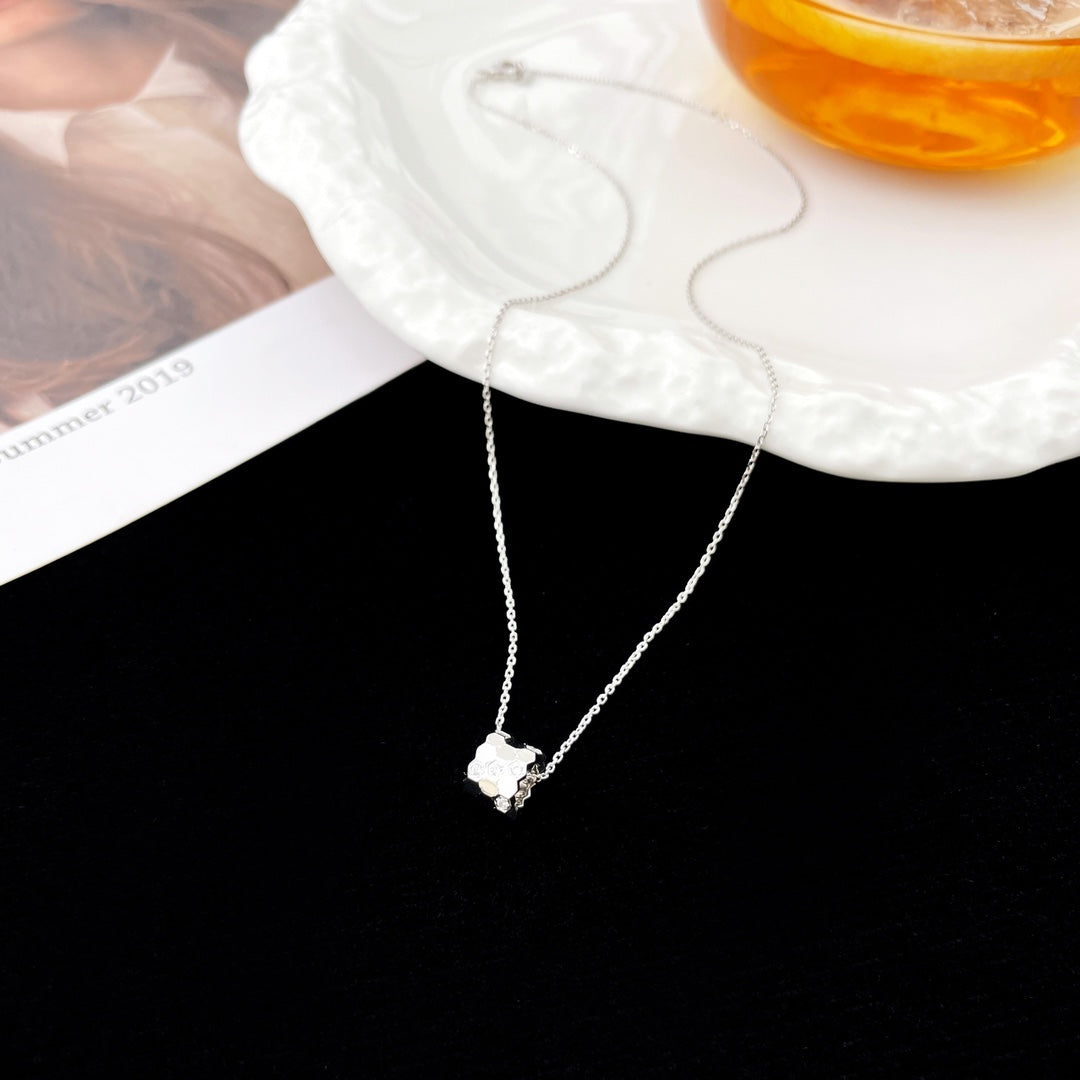 [Olivia JW]BEE MINI PEDANT DIAMOND NECKLACE