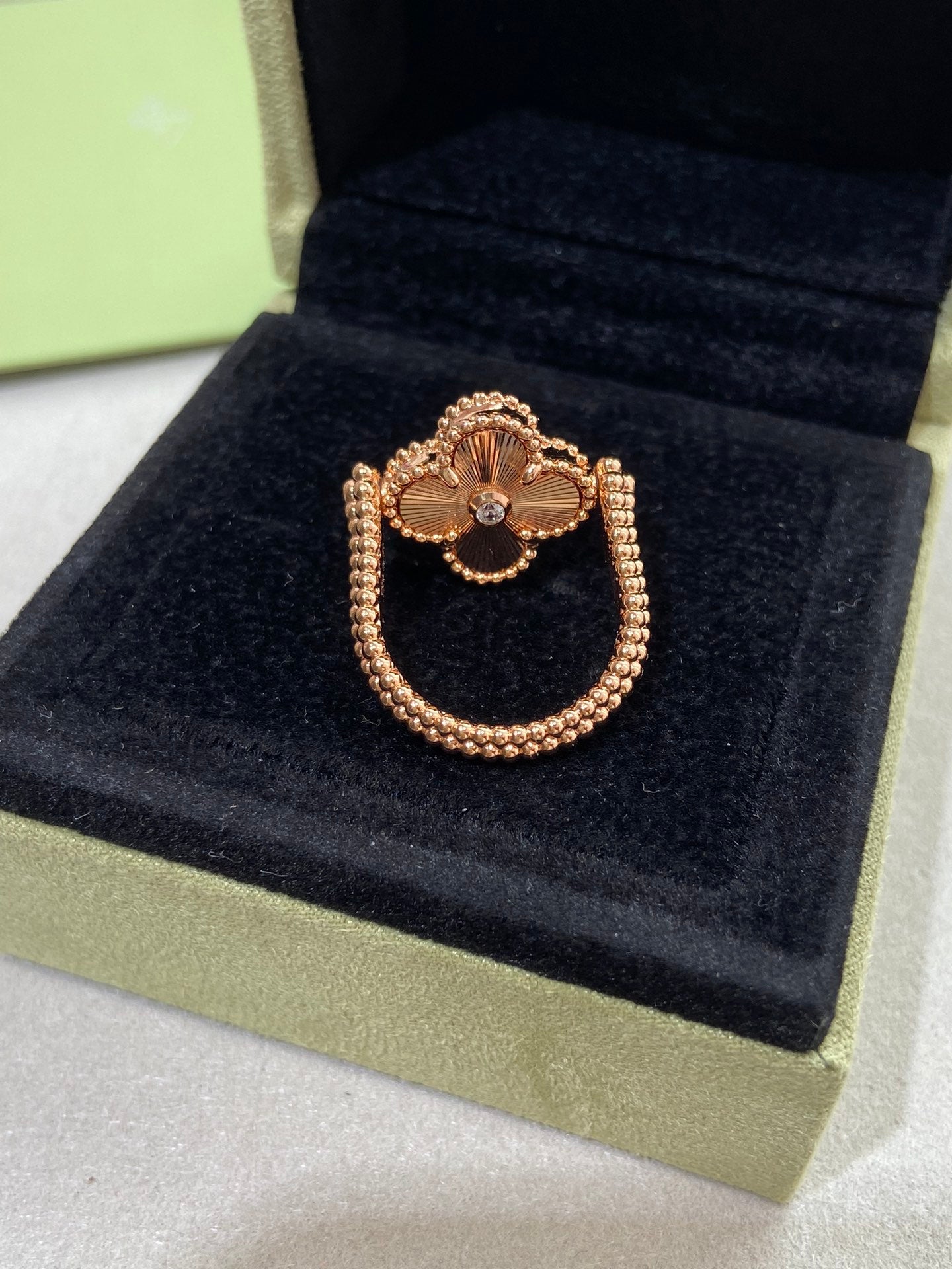 [Olivia JW]CLOVER RIVERSIBLE ROSE GOLD RING