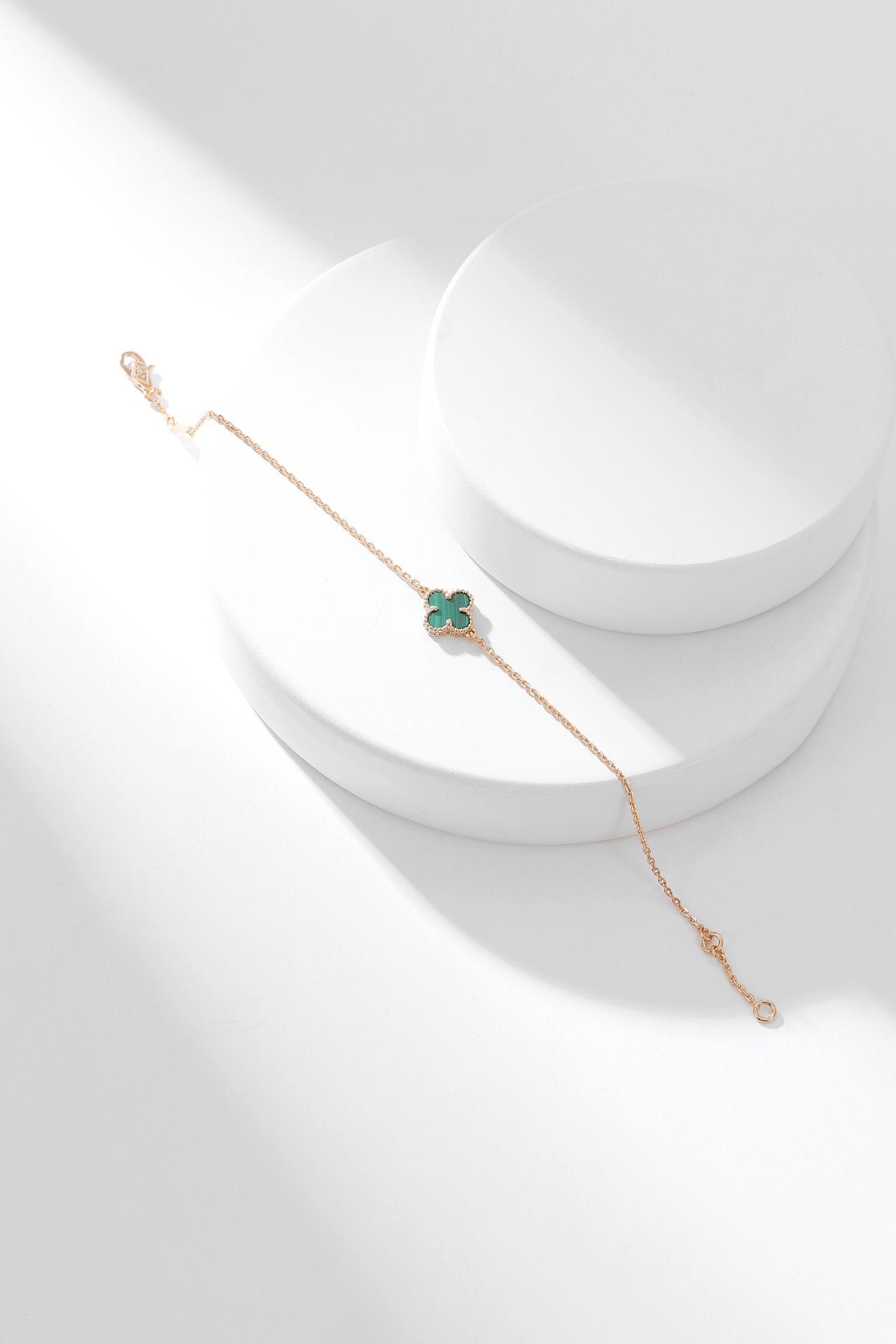 [Olivia JW]CLOVER BRACELET MALACHITE 1 MOTIF