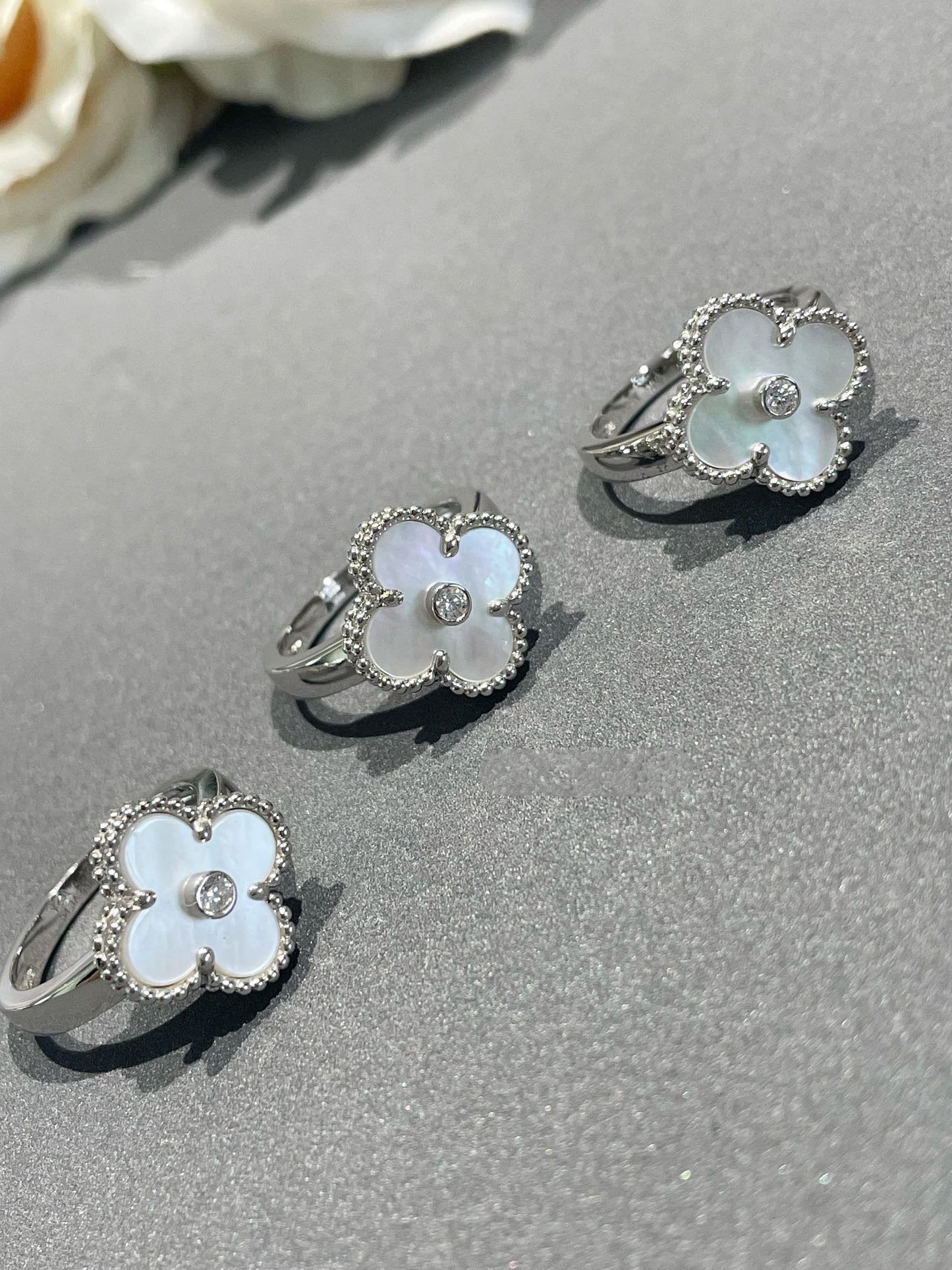 [Olivia JW]CLOVER SILVER MOP DIAMOND RING