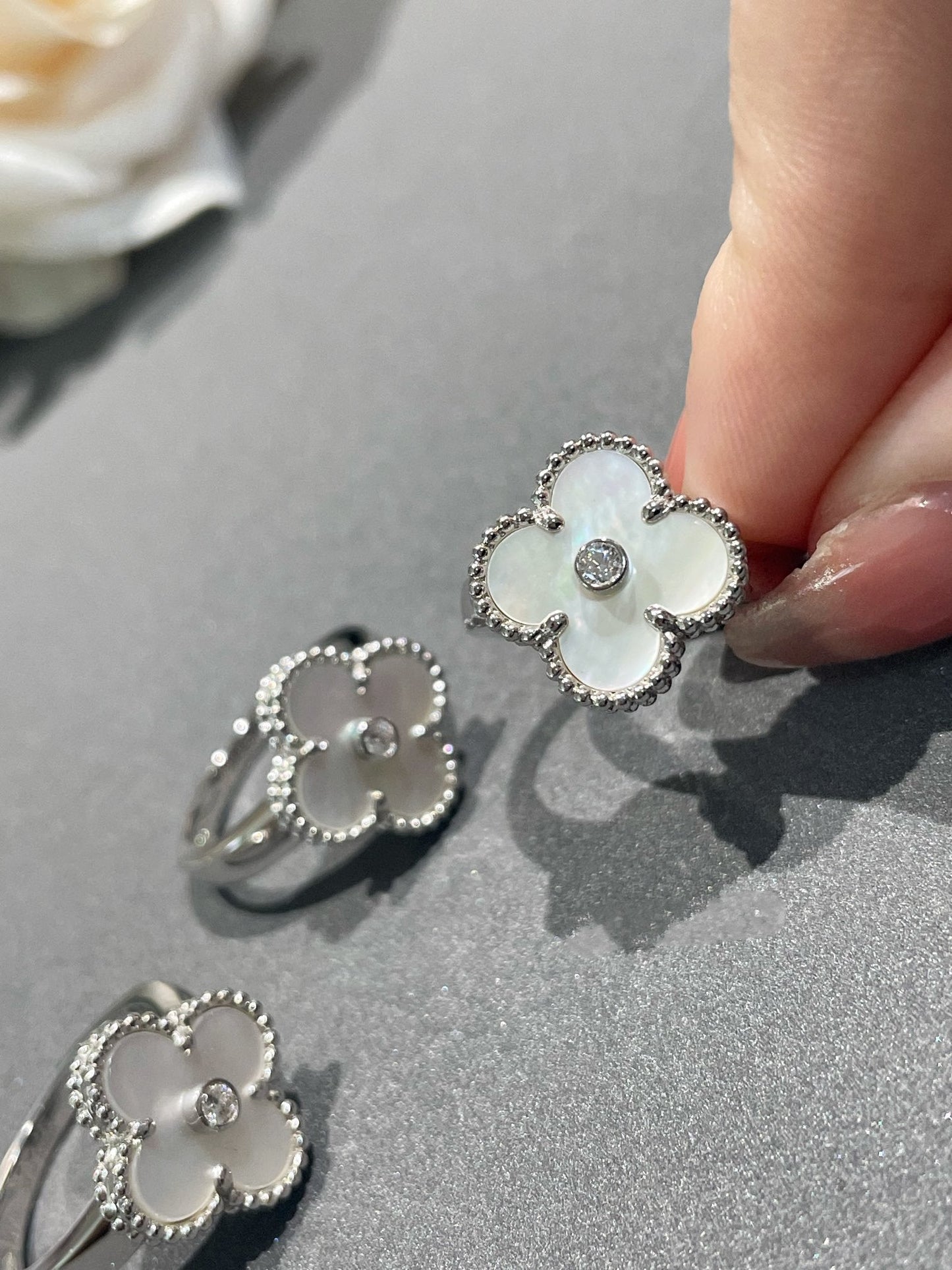 [Olivia JW]CLOVER SILVER MOP DIAMOND RING