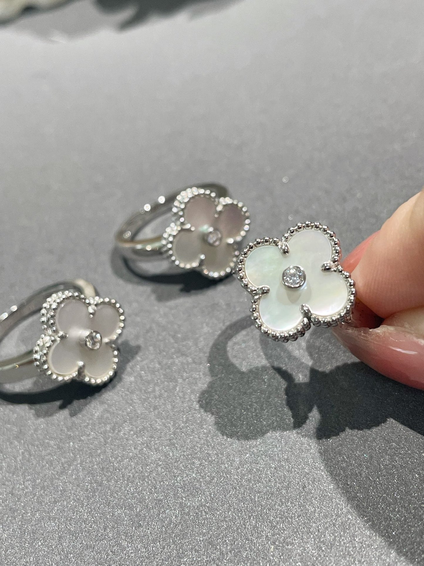 [Olivia JW]CLOVER SILVER MOP DIAMOND RING