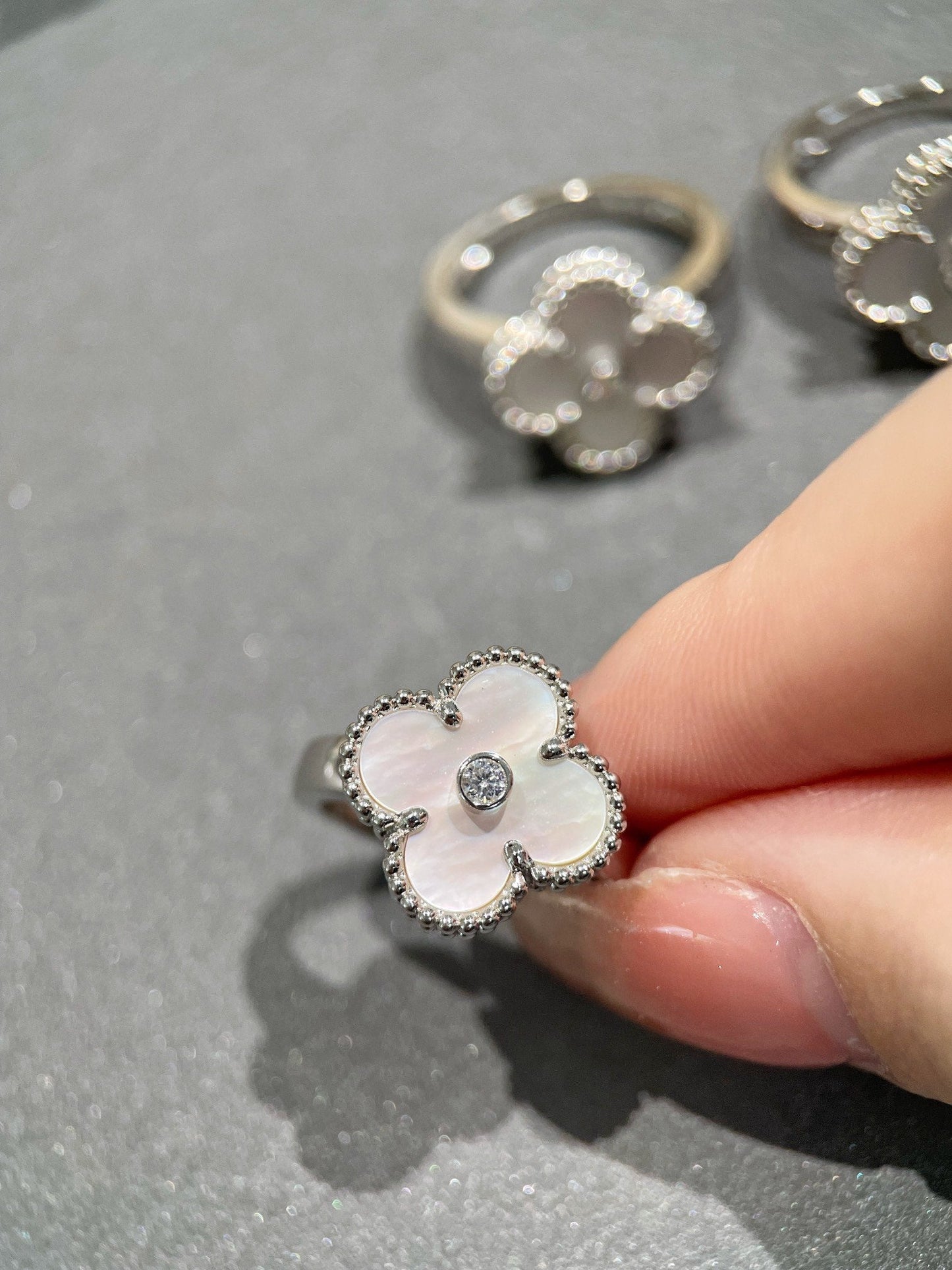[Olivia JW]CLOVER SILVER MOP DIAMOND RING