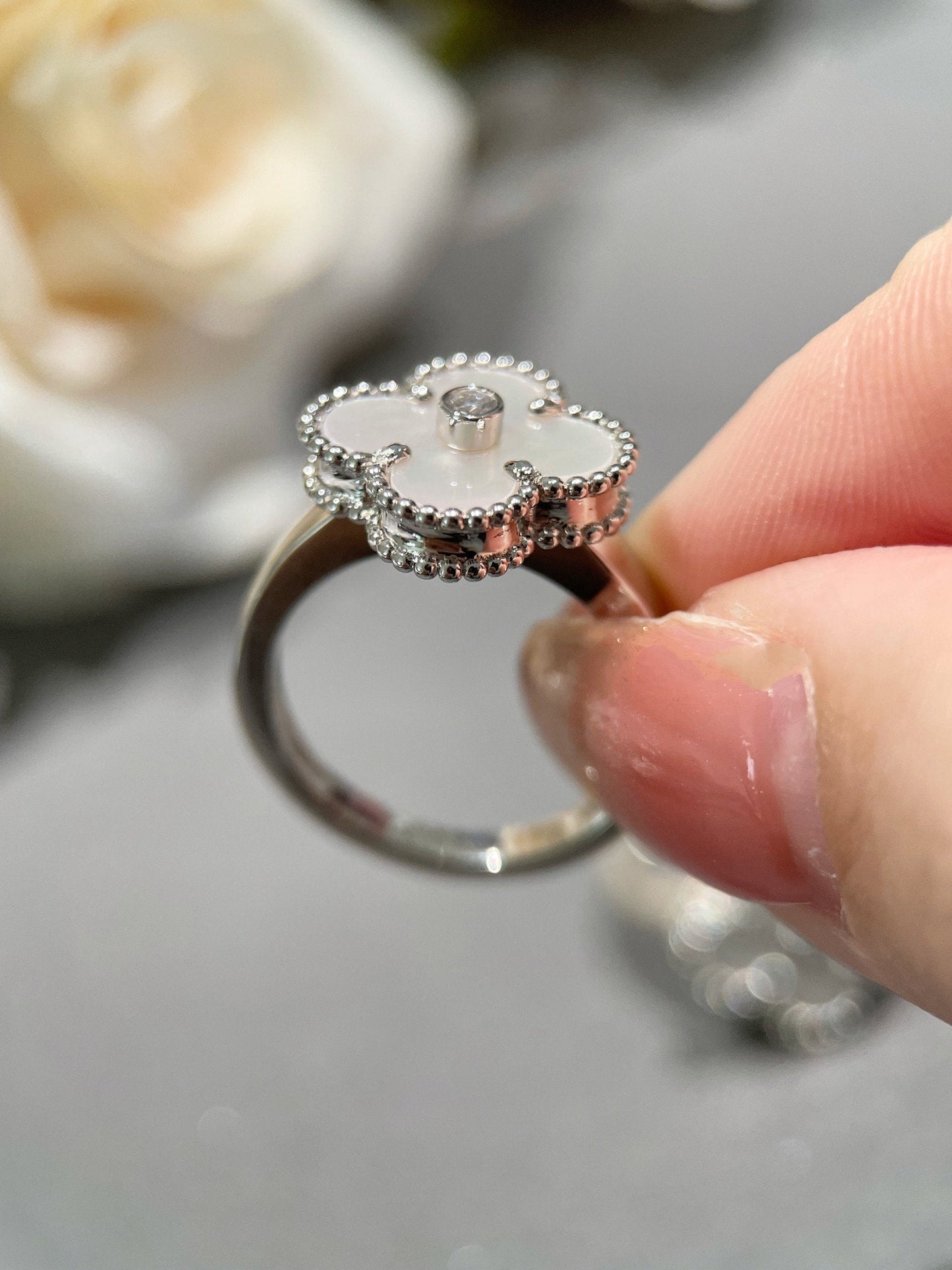 [Olivia JW]CLOVER SILVER MOP DIAMOND RING