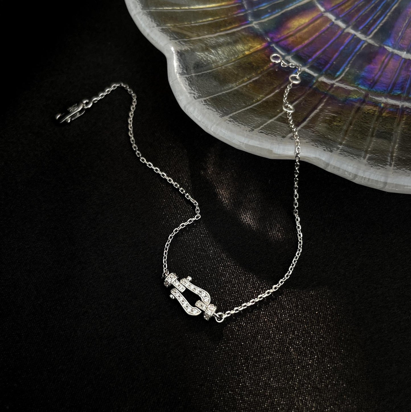 [Olivia JW]FORCE 10 FULL DIAMOND BUCKLE CHAIN LINK MINI MODEL