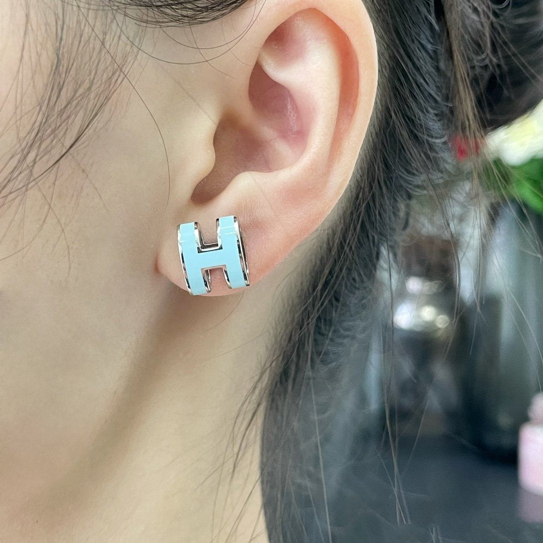 [Olivia JW]POP H SKY BLUE STUD EARRINGS