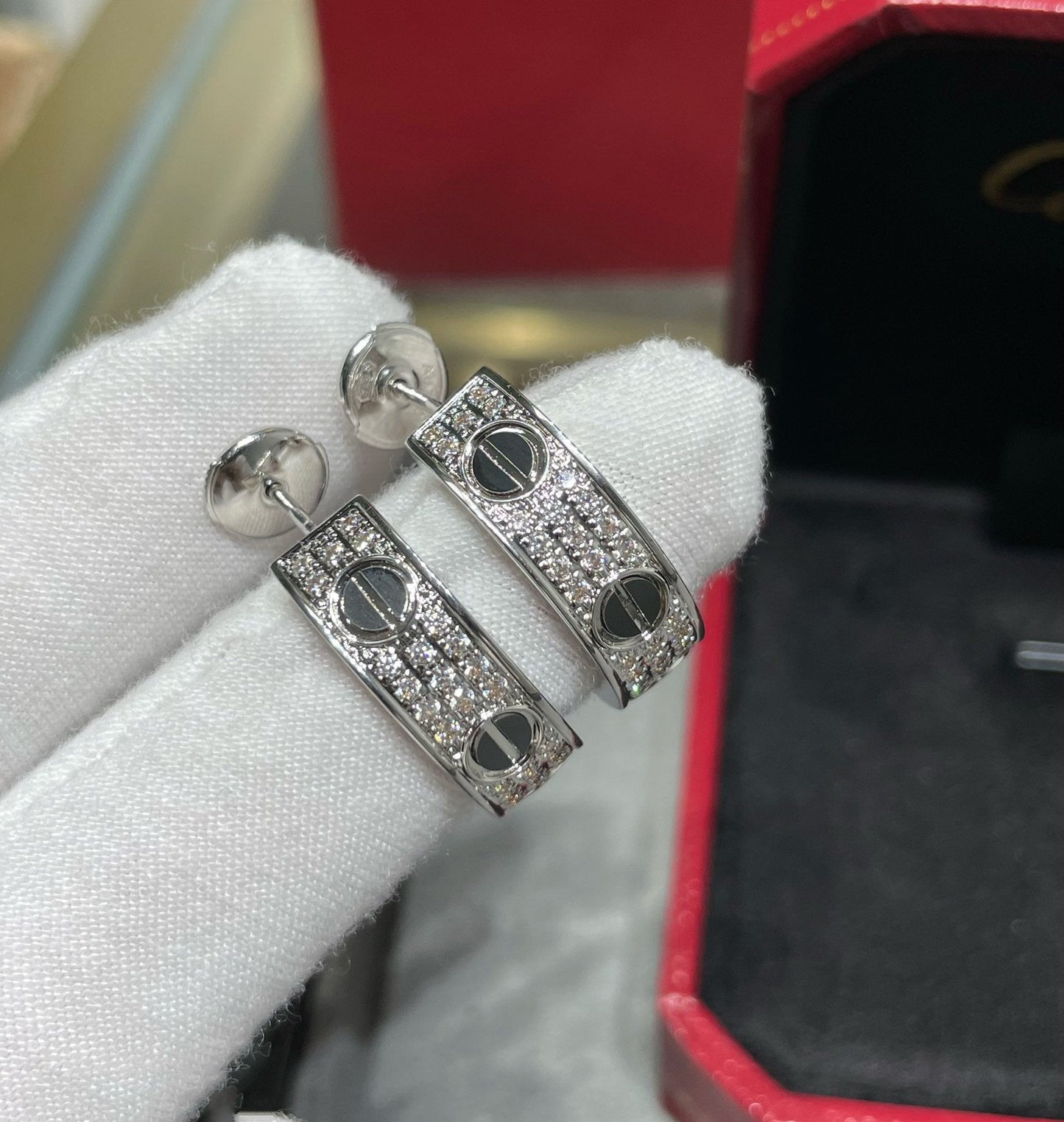 [Olivia JW]LOVE CERAMIC DIAMOND PAVED SILVER EARRINGS