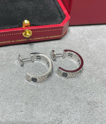 [Olivia JW]LOVE CERAMIC DIAMOND PAVED SILVER EARRINGS